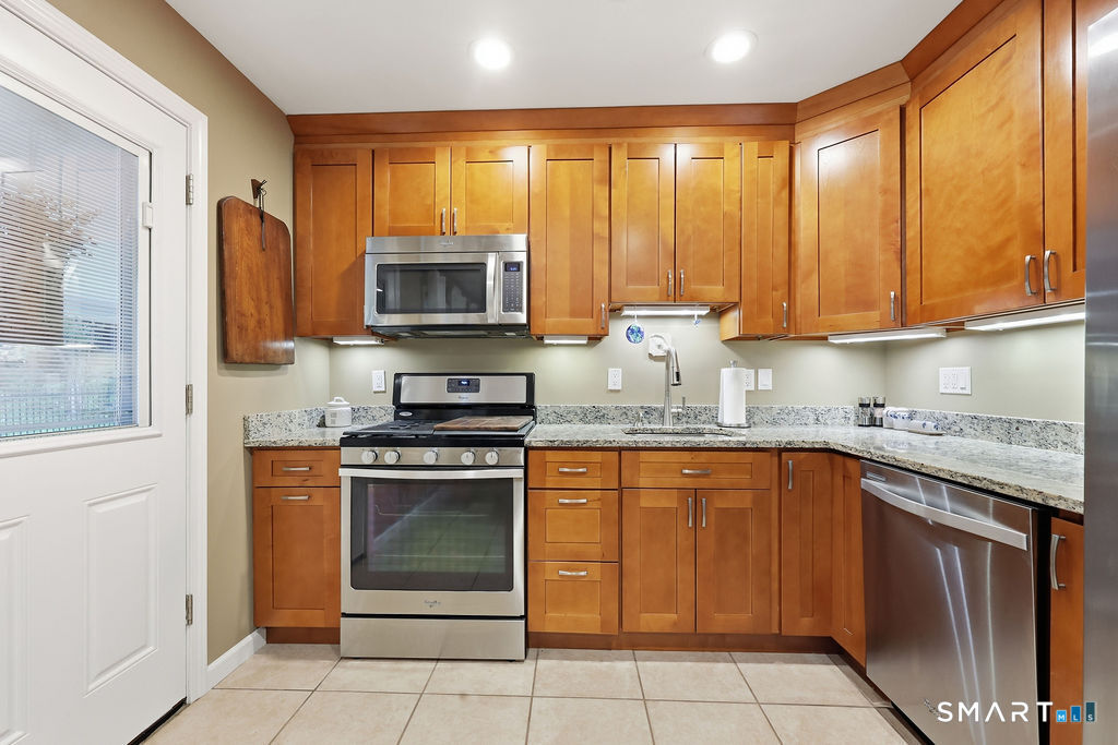 45 Annette Place Middletown CT 06457