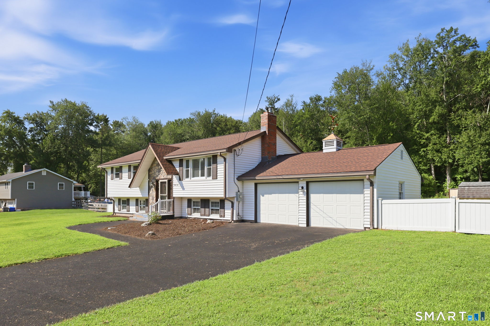 22 Geraldine Drive Ellington CT 06029