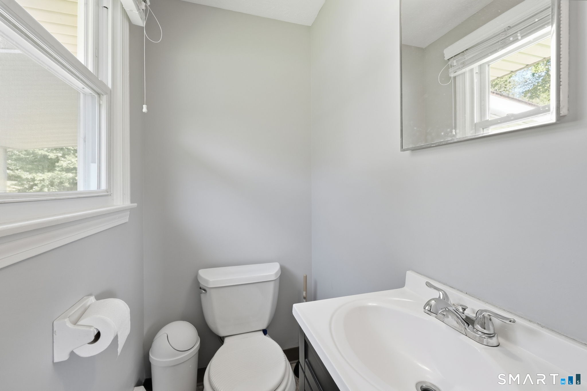 22 Geraldine Drive Ellington CT 06029