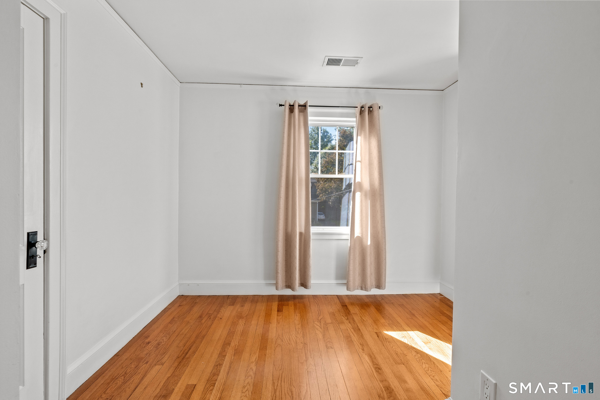 64 Woodmere Road West Hartford CT 06119