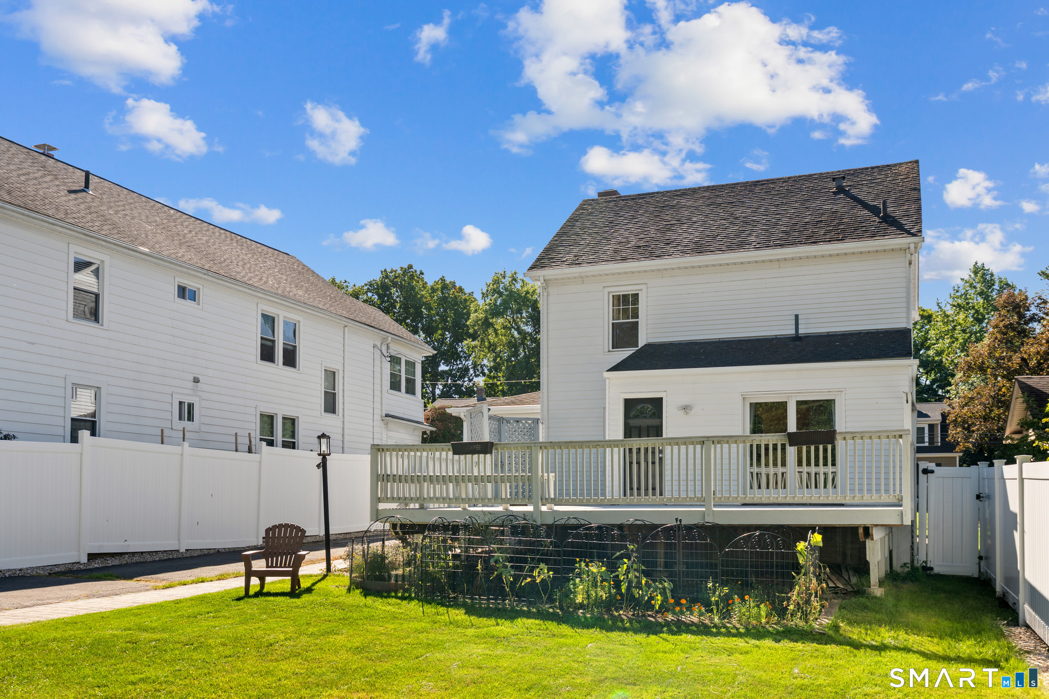 64 Woodmere Road West Hartford CT 06119