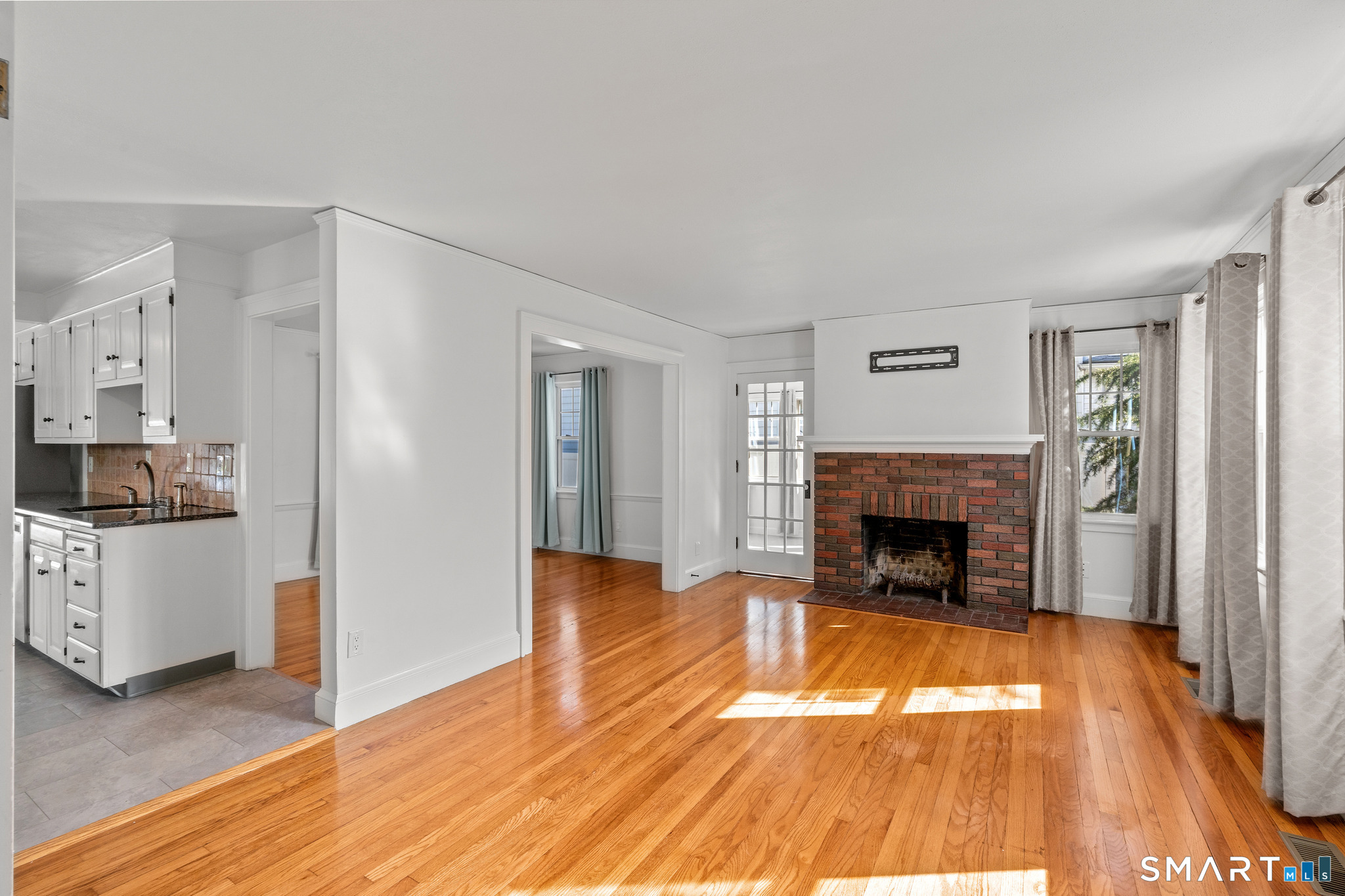 64 Woodmere Road West Hartford CT 06119