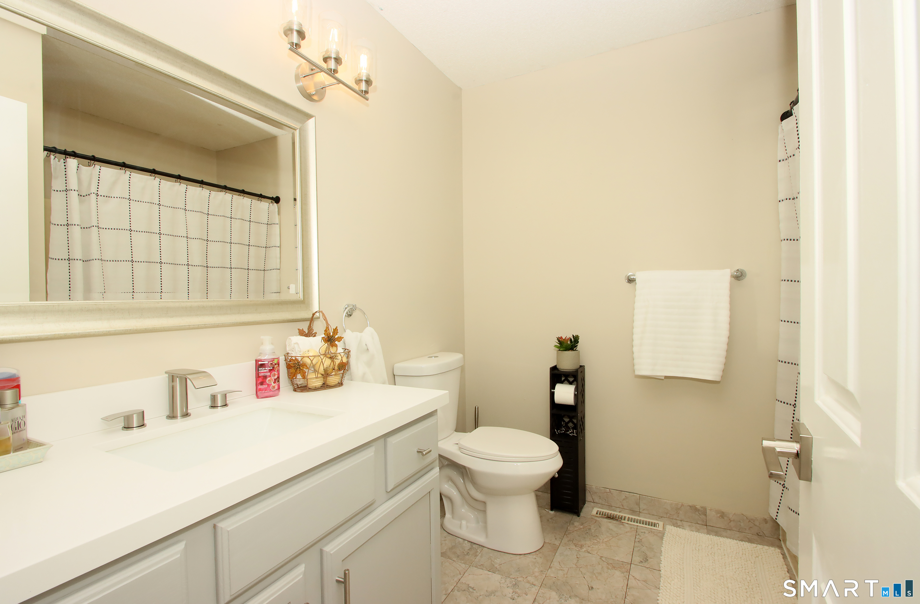 130 Bear Swamp Road East Hampton CT 06424