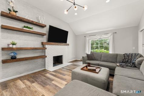 130 Alpine Drive Newtown CT 06482