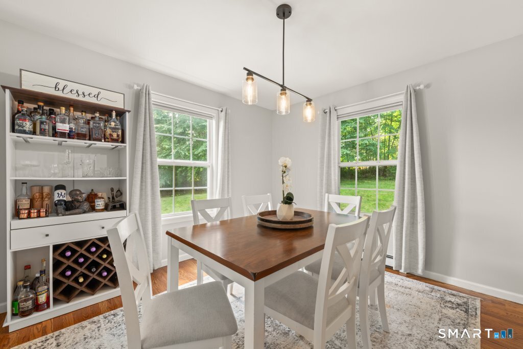 130 Alpine Drive Newtown CT 06482