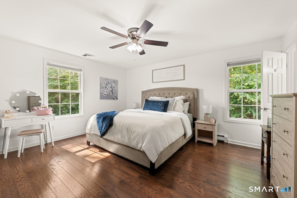 130 Alpine Drive Newtown CT 06482