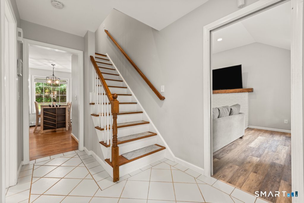 130 Alpine Drive Newtown CT 06482