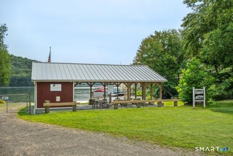 130 Alpine Drive Newtown CT 06482