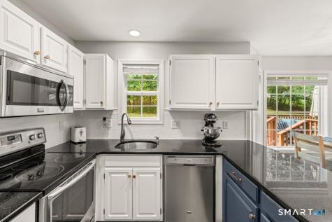 130 Alpine Drive Newtown CT 06482