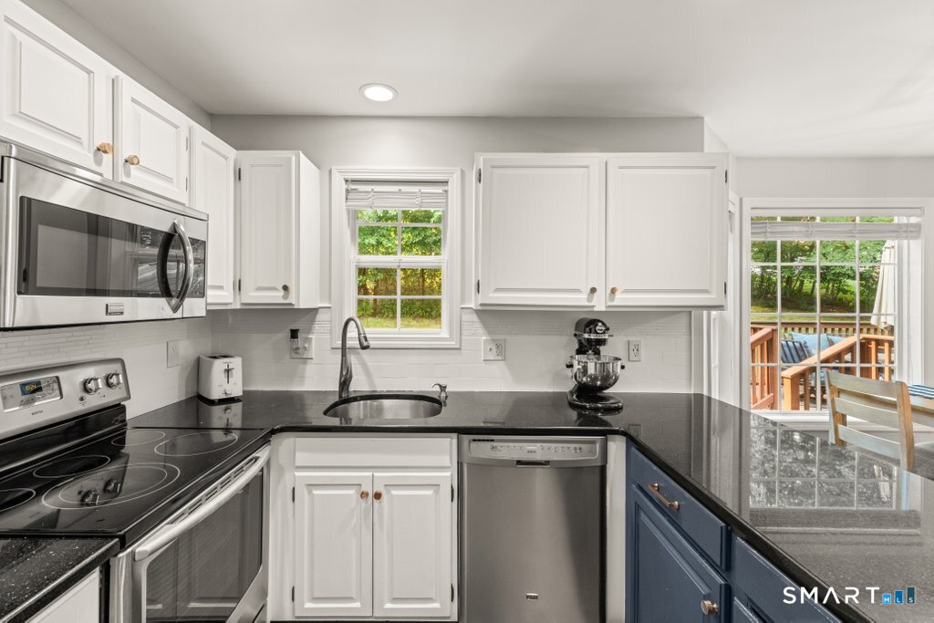 130 Alpine Drive Newtown CT 06482