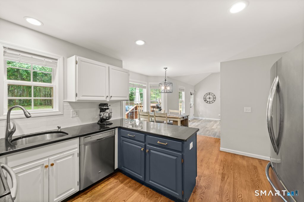 130 Alpine Drive Newtown CT 06482