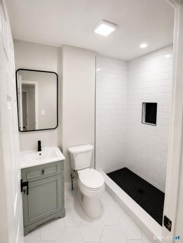 5 Barnum Road New Fairfield CT 06812