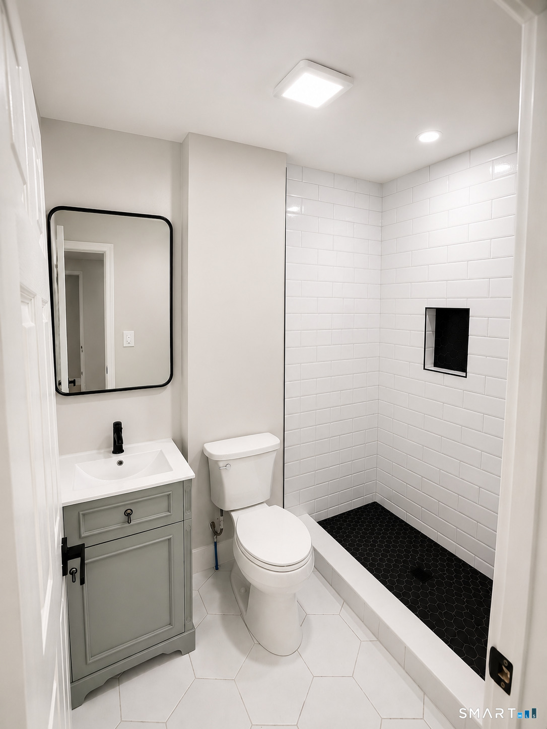 5 Barnum Road New Fairfield CT 06812