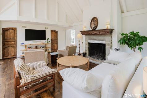 1760 Hillside Road Fairfield CT 06824