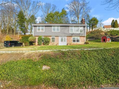 14 Lakewood Drive Norwalk CT 06851