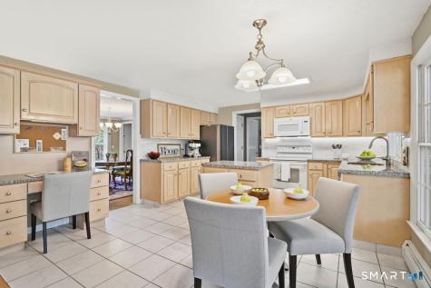 24 Brookview Drive Glastonbury CT 06033