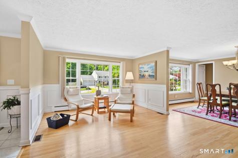 24 Brookview Drive Glastonbury CT 06033