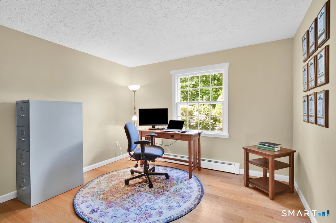 24 Brookview Drive Glastonbury CT 06033