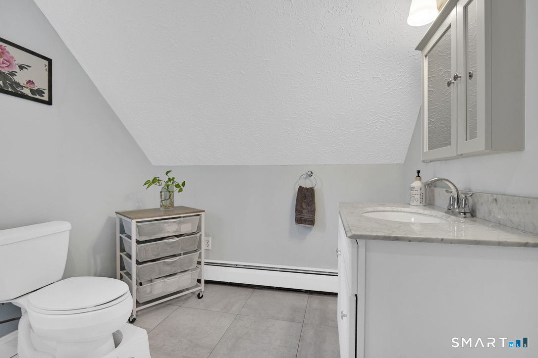 24 Brookview Drive Glastonbury CT 06033