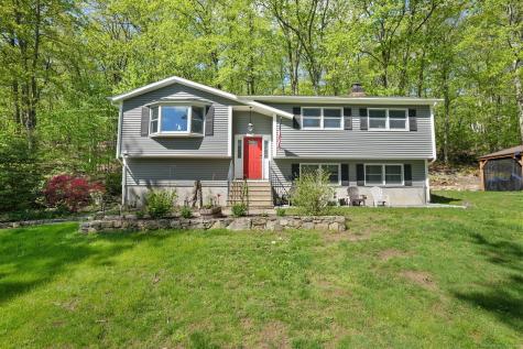 25 Fleetwood Drive New Fairfield CT 06812