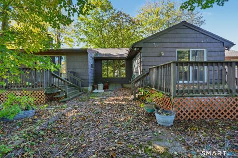 1746 Huntington Road Stratford CT 06614