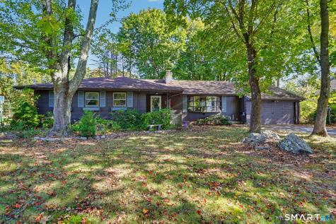 1746 Huntington Road Stratford CT 06614