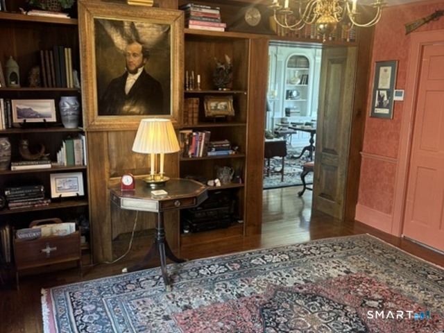 20 Grove Avenue Groton CT 06355