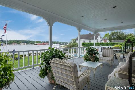 20 Grove Avenue Groton CT 06355