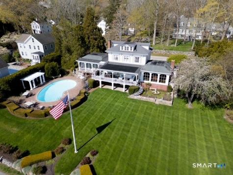 20 Grove Avenue Groton CT 06355