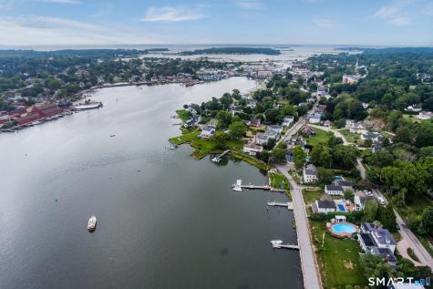 20 Grove Avenue Groton CT 06355