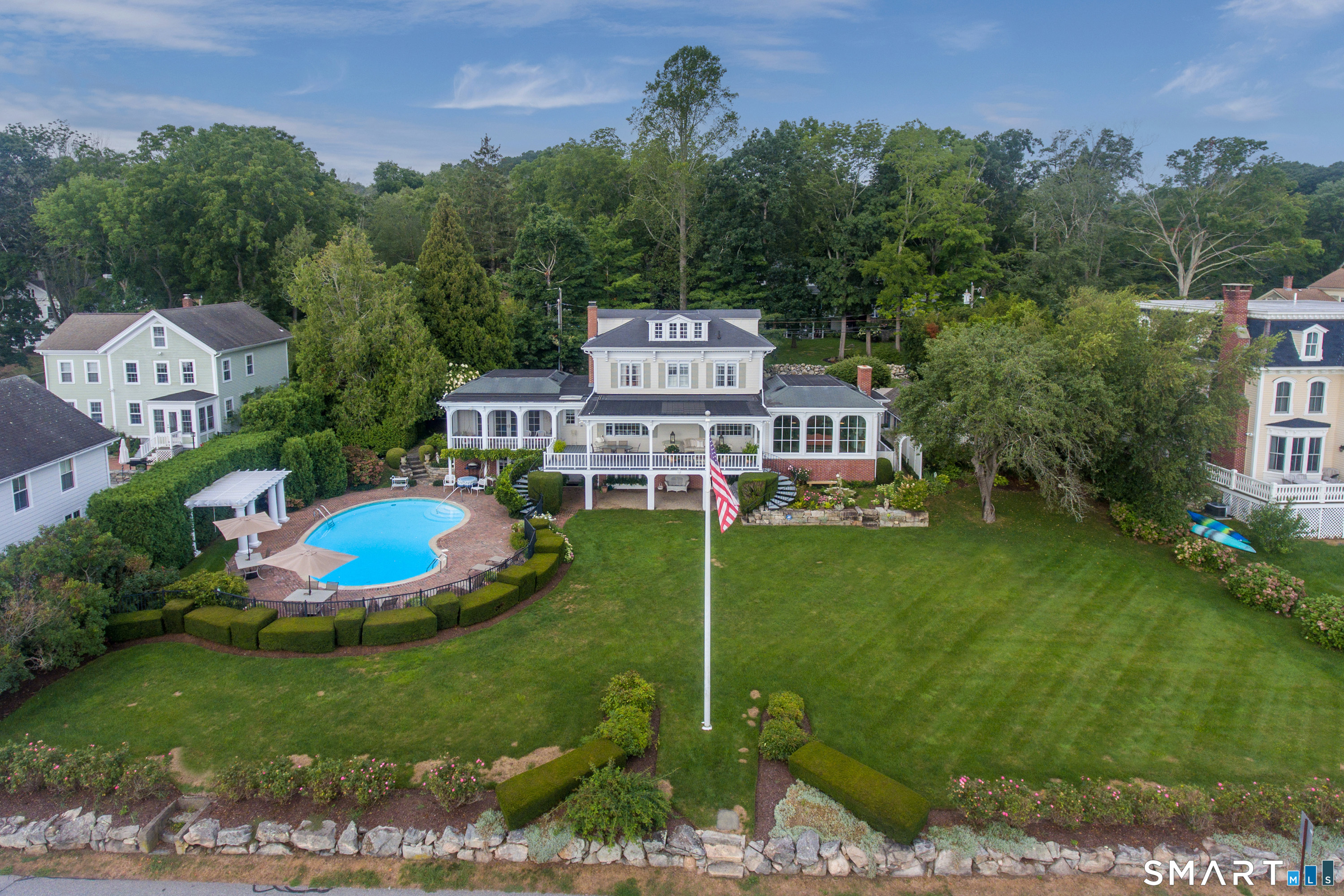 20 Grove Avenue Groton CT 06355