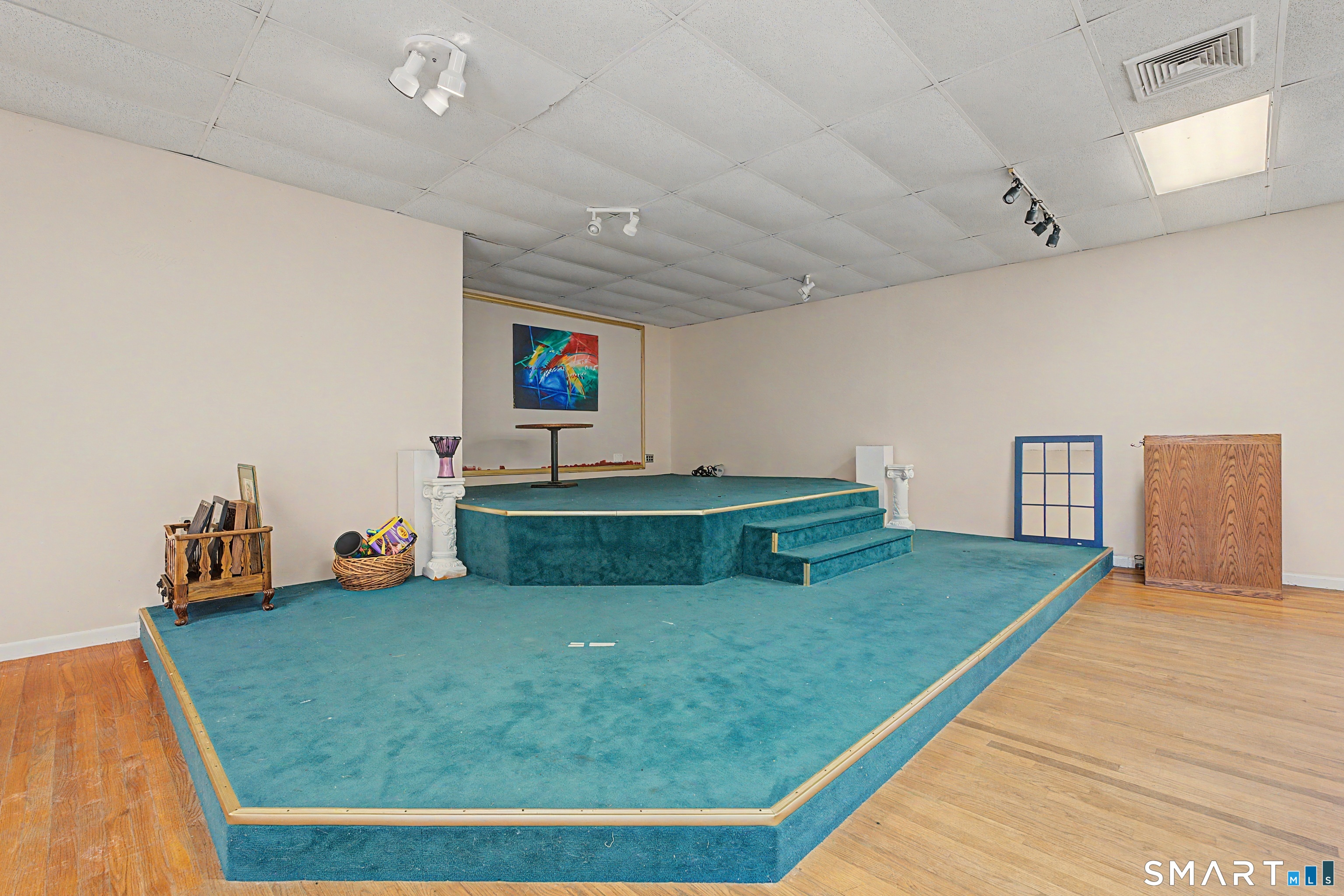 505 Old Colchester Road Montville CT 06382