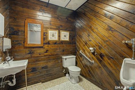 505 Old Colchester Road Montville CT 06382