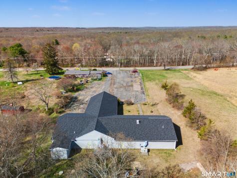 505 Old Colchester Road Montville CT 06382