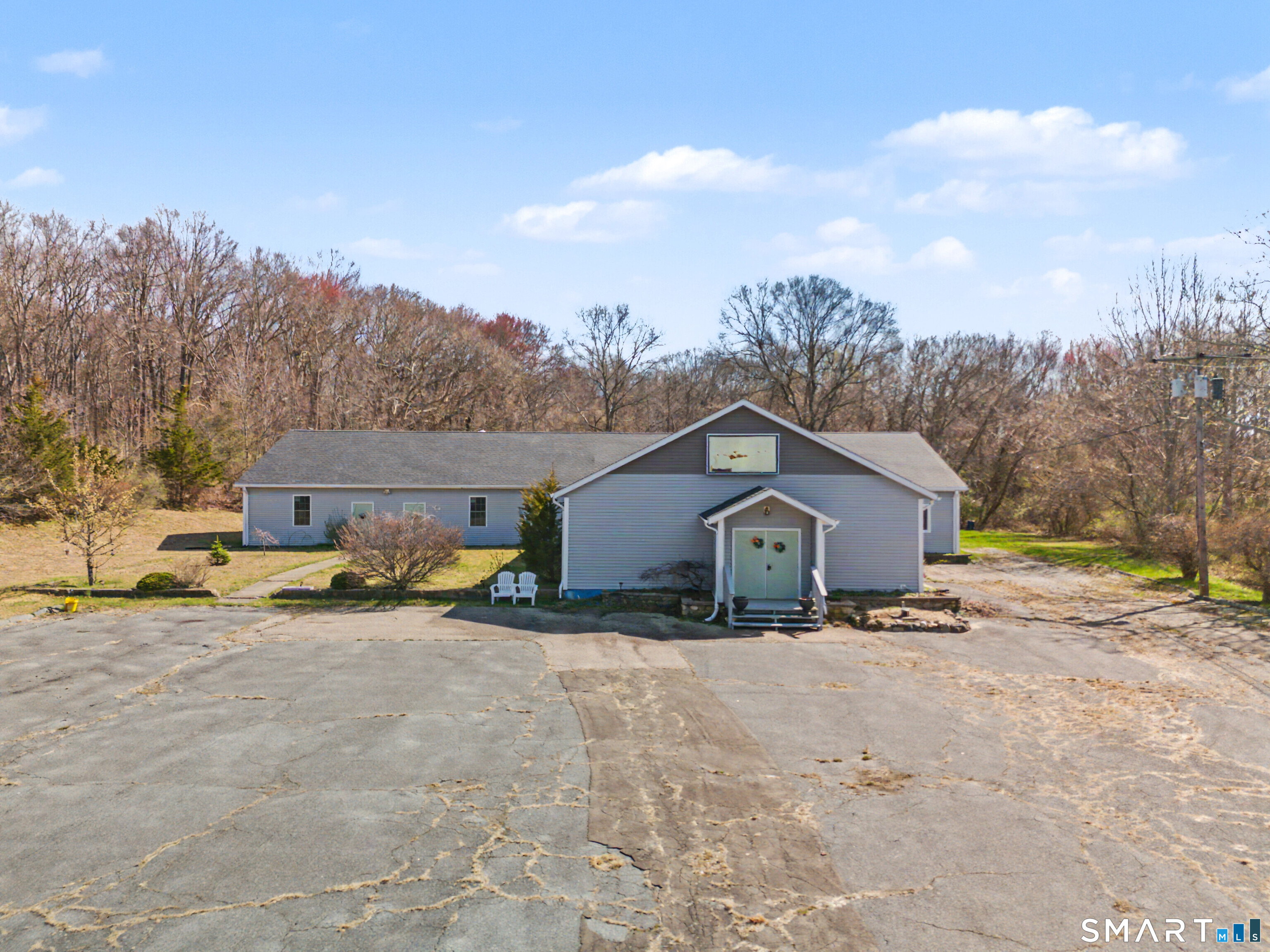 505 Old Colchester Road Montville CT 06382