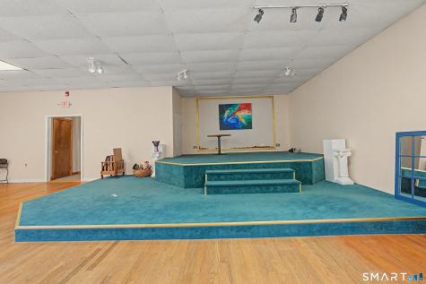 505 Old Colchester Road Montville CT 06382