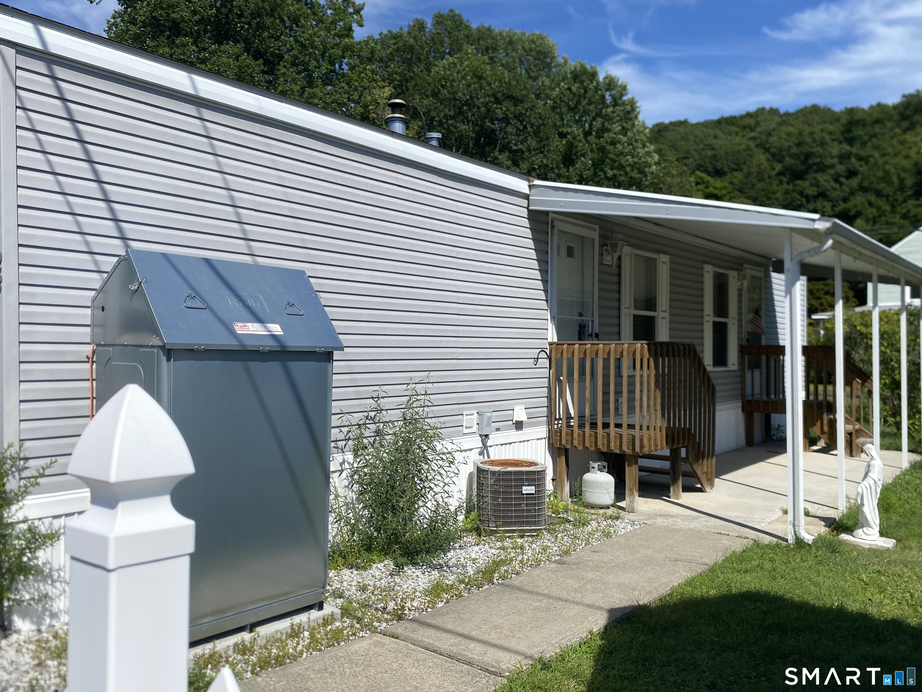 108 Clark Road Naugatuck CT 06770