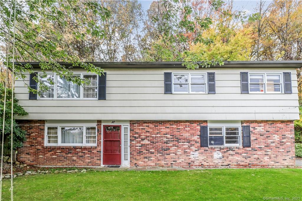 18 Seneca Road Danbury CT 06811