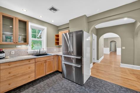 1 Alcima Drive Simsbury CT 06070