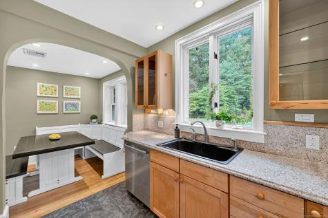 1 Alcima Drive Simsbury CT 06070