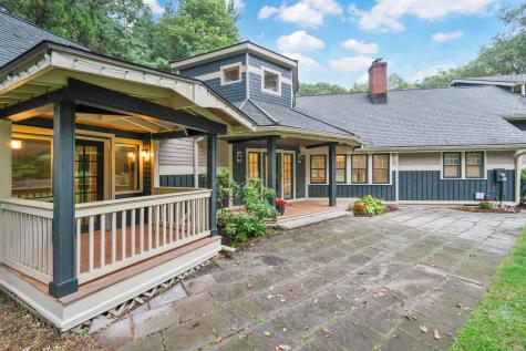 1 Alcima Drive Simsbury CT 06070