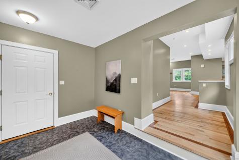 1 Alcima Drive Simsbury CT 06070