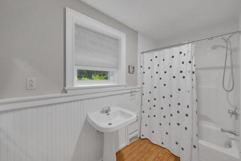 1 Alcima Drive Simsbury CT 06070