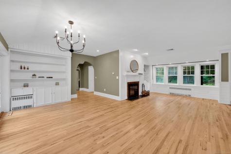 1 Alcima Drive Simsbury CT 06070