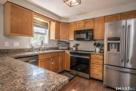 49 Harvard Court Middletown CT 06457
