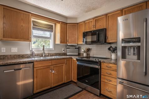 49 Harvard Court Middletown CT 06457