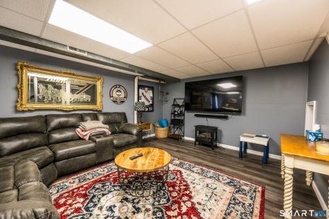 49 Harvard Court Middletown CT 06457