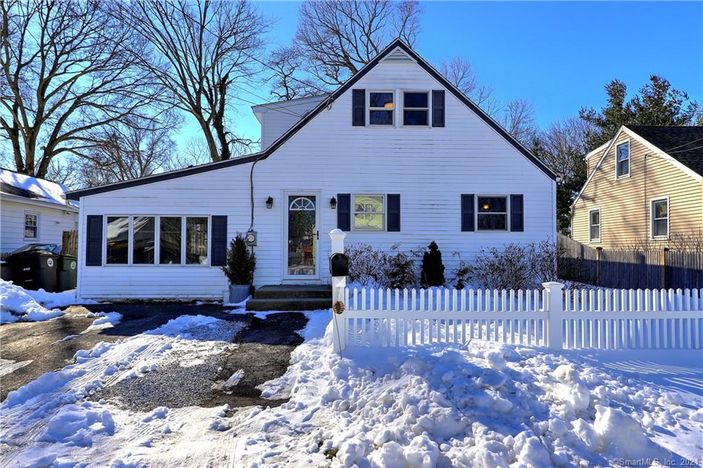 25 Sampson Avenue Milford CT 06460