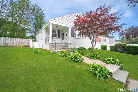43 Breyer Avenue Bridgeport CT 06606