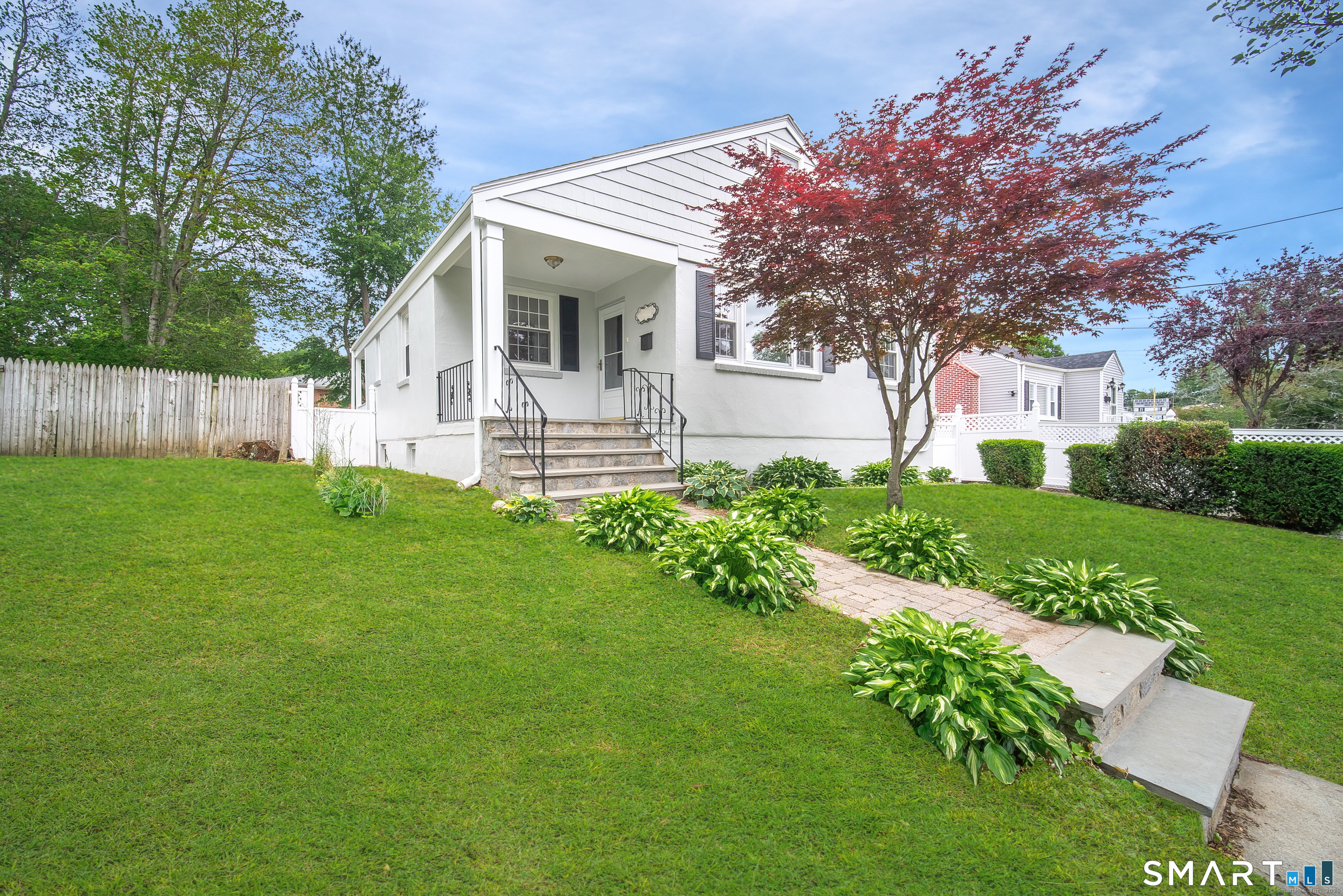 Bridgeport CT, 43 Breyer Avenue